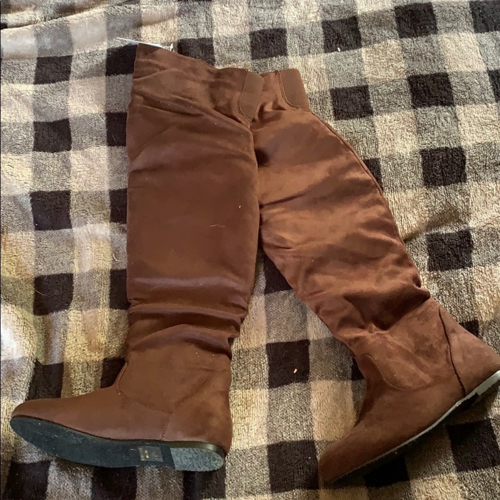 Vickie Hi Stretchy Thigh High Boots: Brown Suede